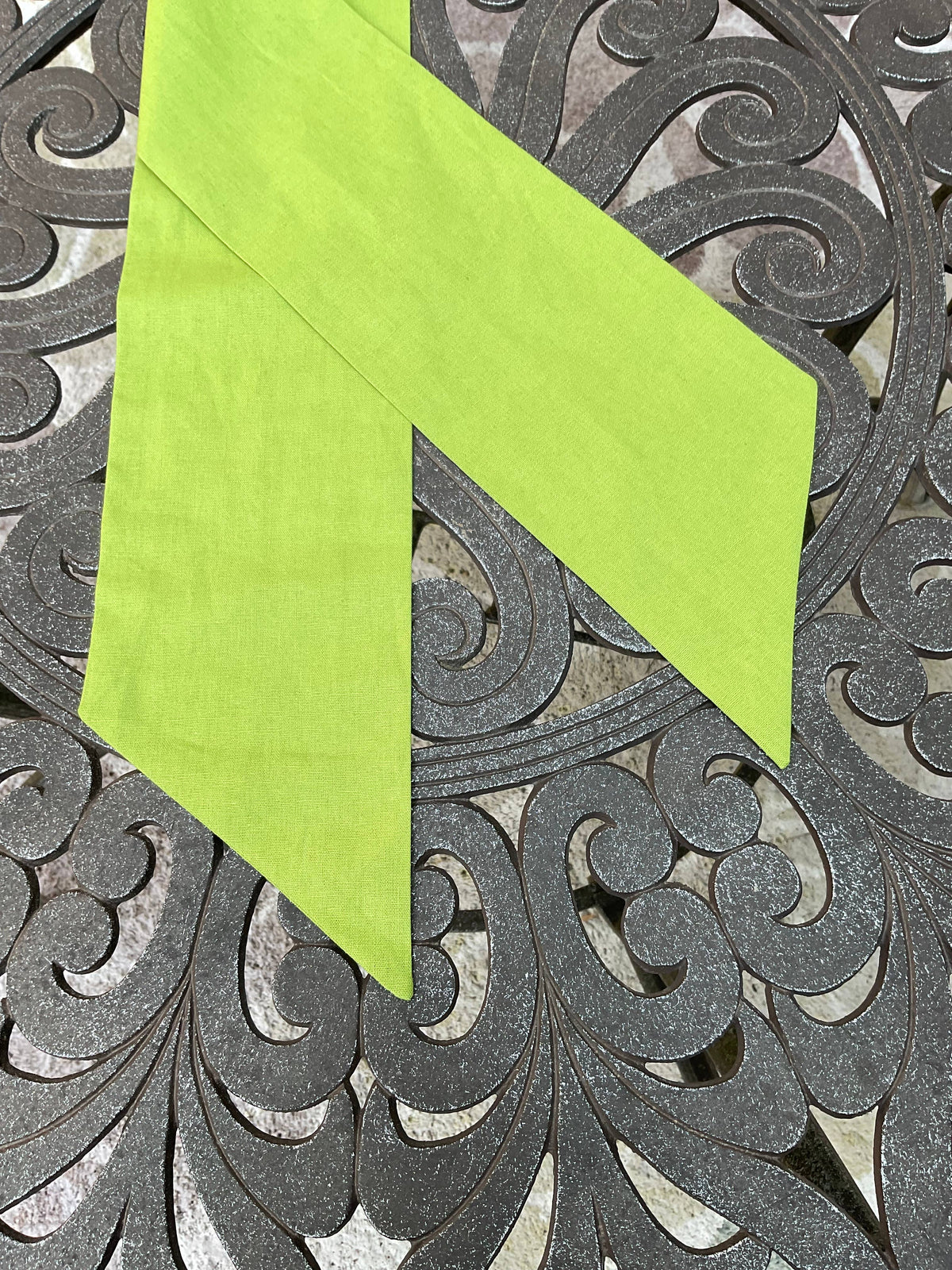 Linen Blend Sashes: Lime Green / 44 inches