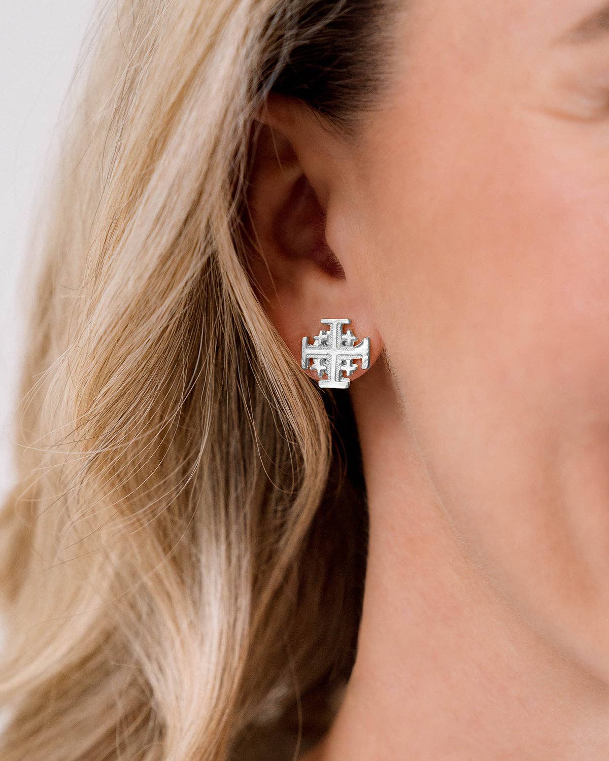 Jerusalem Cross Studs: Silver