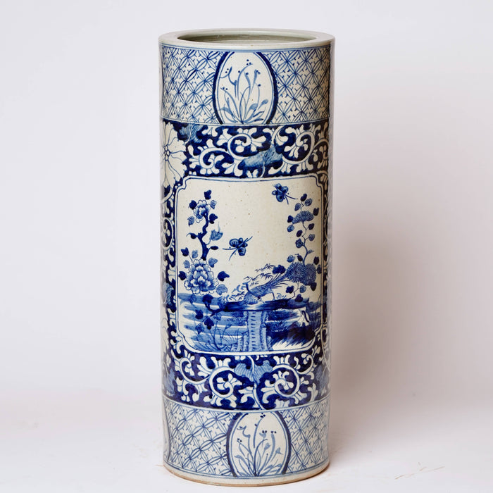 Cartouche Porcelain Umbrella Stand