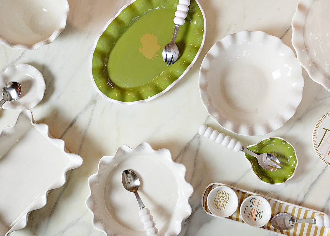 Signature White 9in Ruffle Bowl