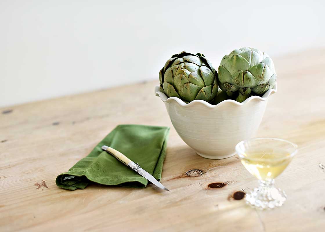 Signature White 9in Ruffle Bowl