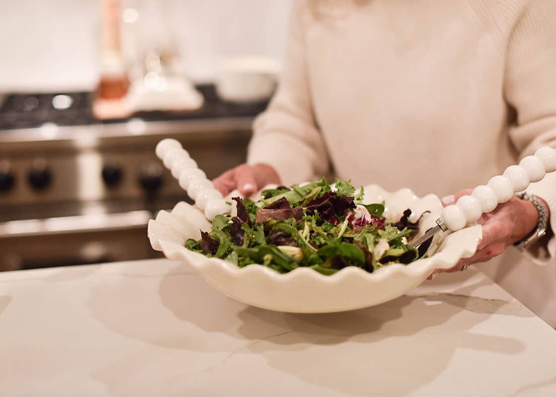 Signature White 13in Ruffle Best Bowl