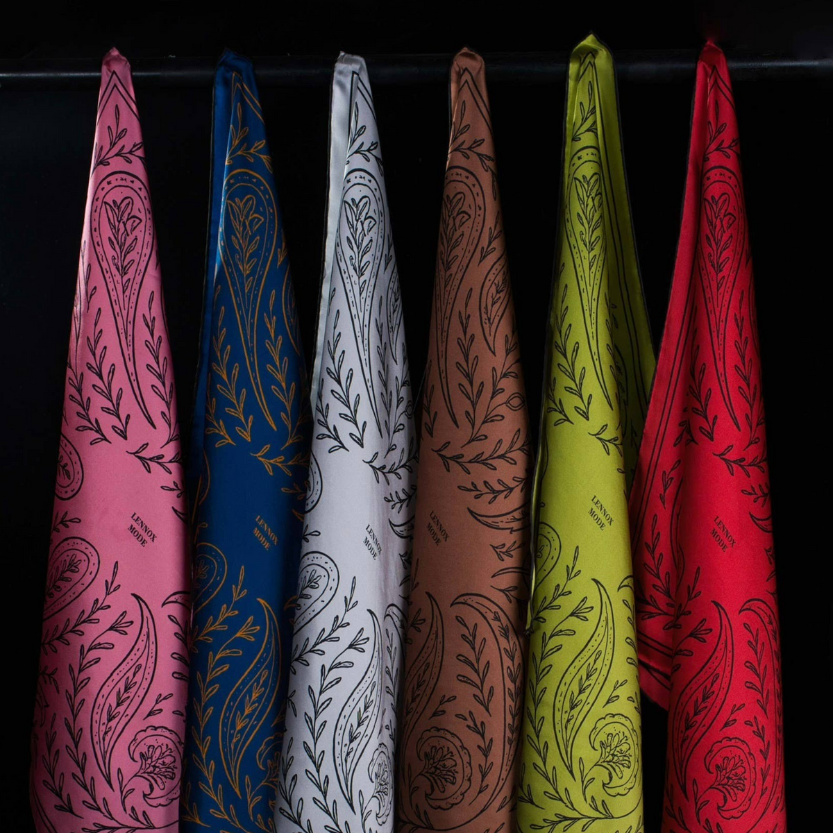 Lennox Mode Paisley Reverie 