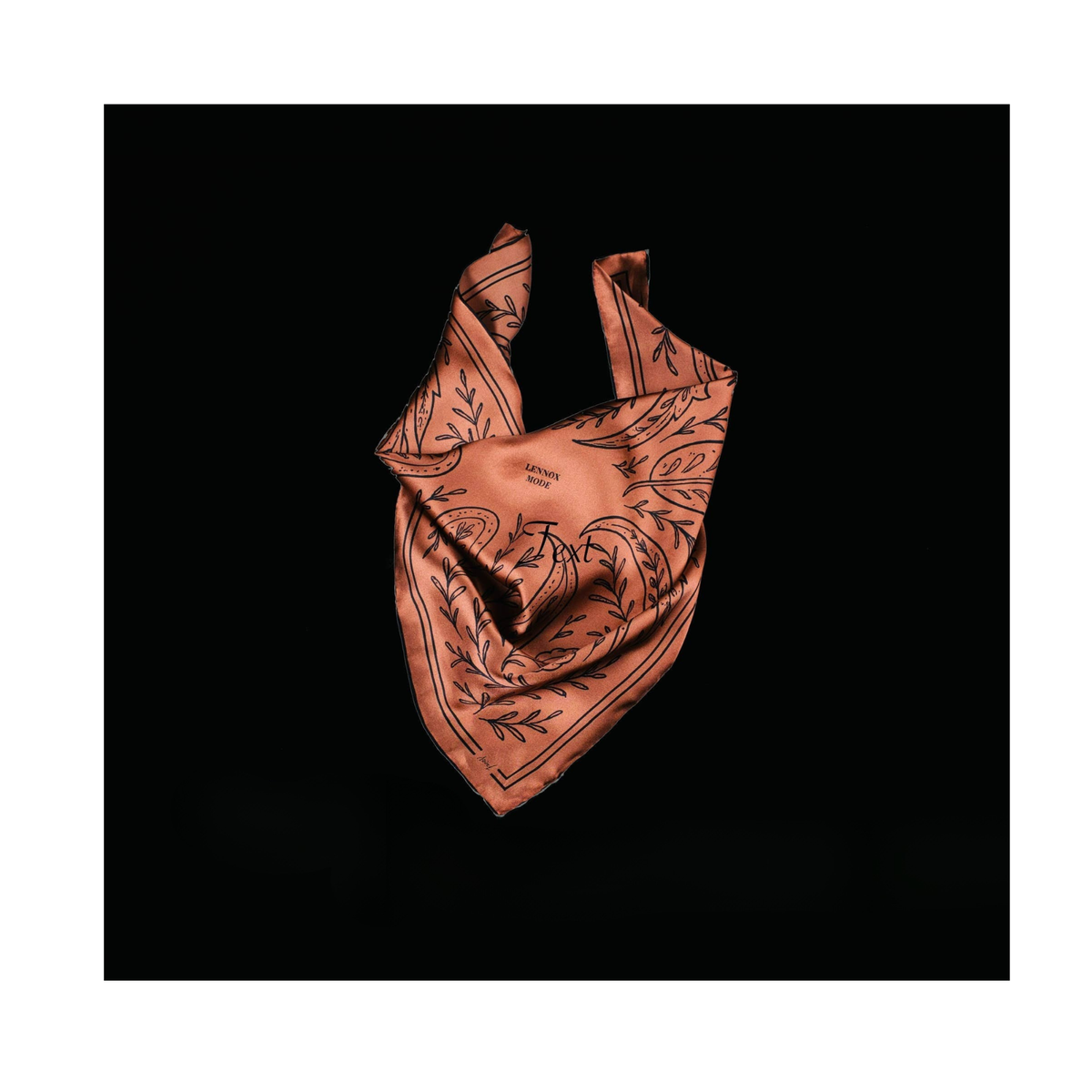 Lennox Mode Paisley Reverie 