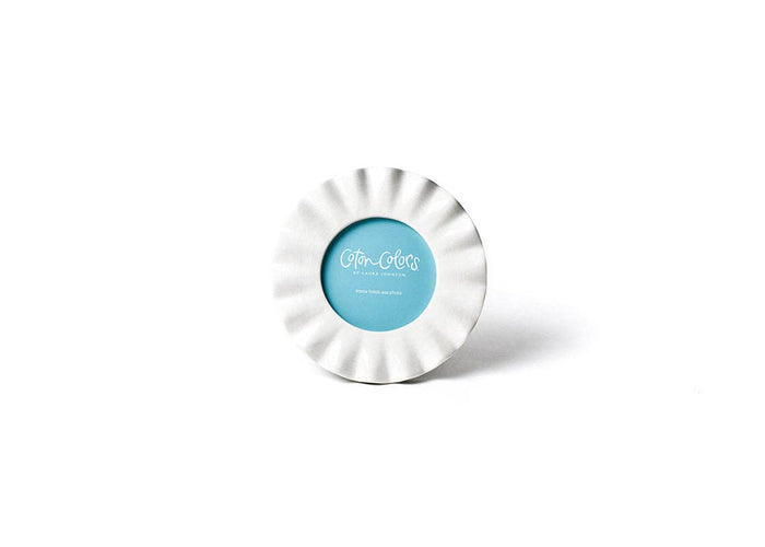 Signature White Ruffle Round Frame