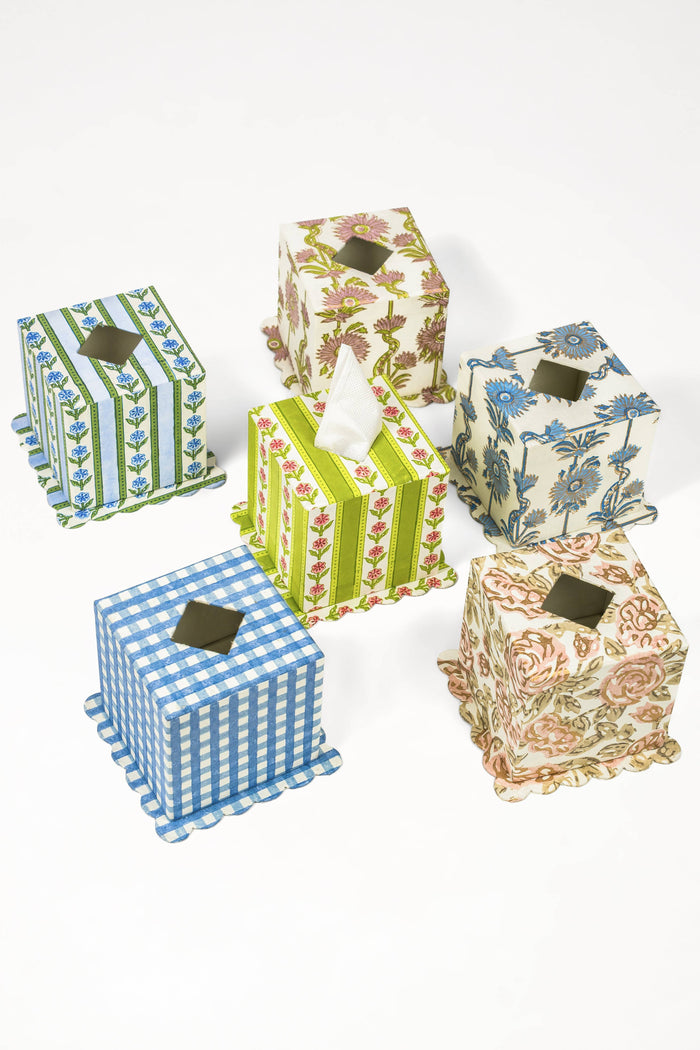 Floral Vines Scallop Tissue Box Cover