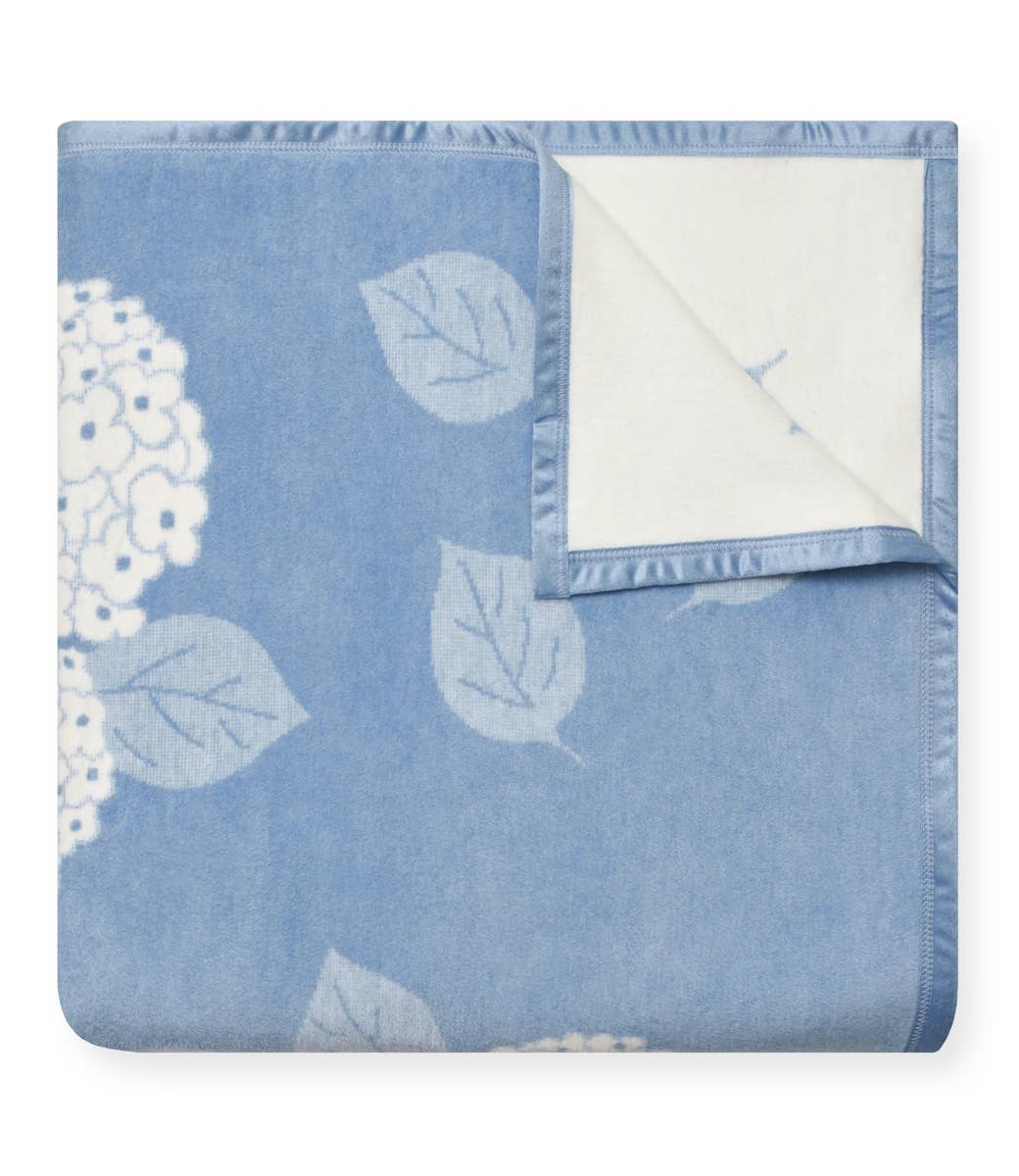 Hydrangeas Bluebell Blanket: Original