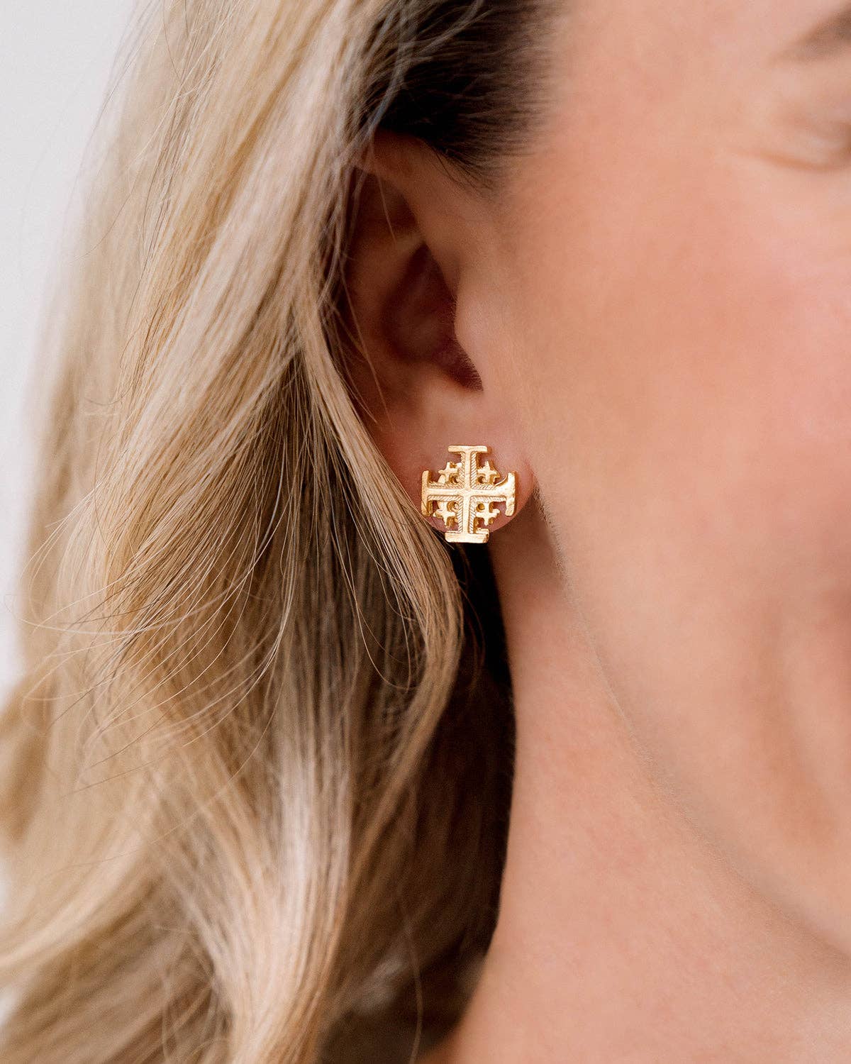 Jerusalem Cross Studs: Silver
