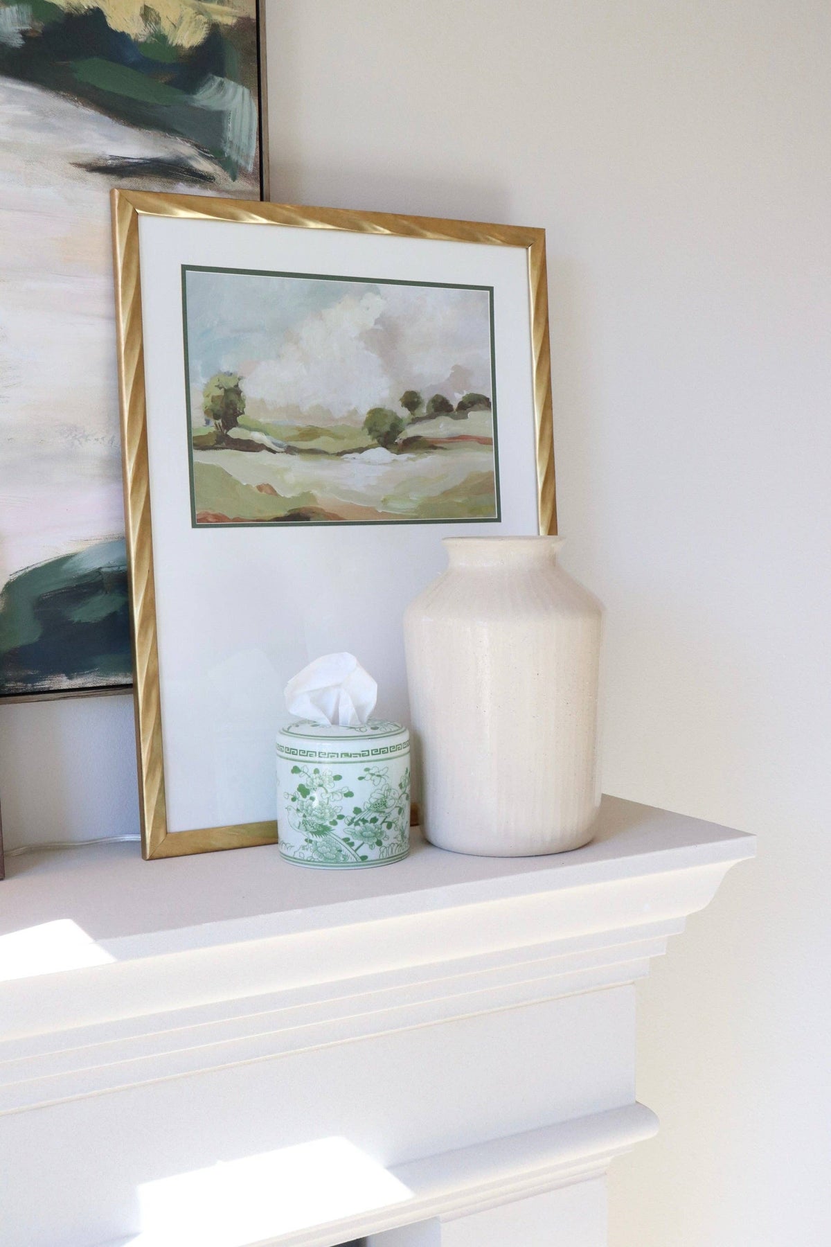 Jade Tissue Vessel