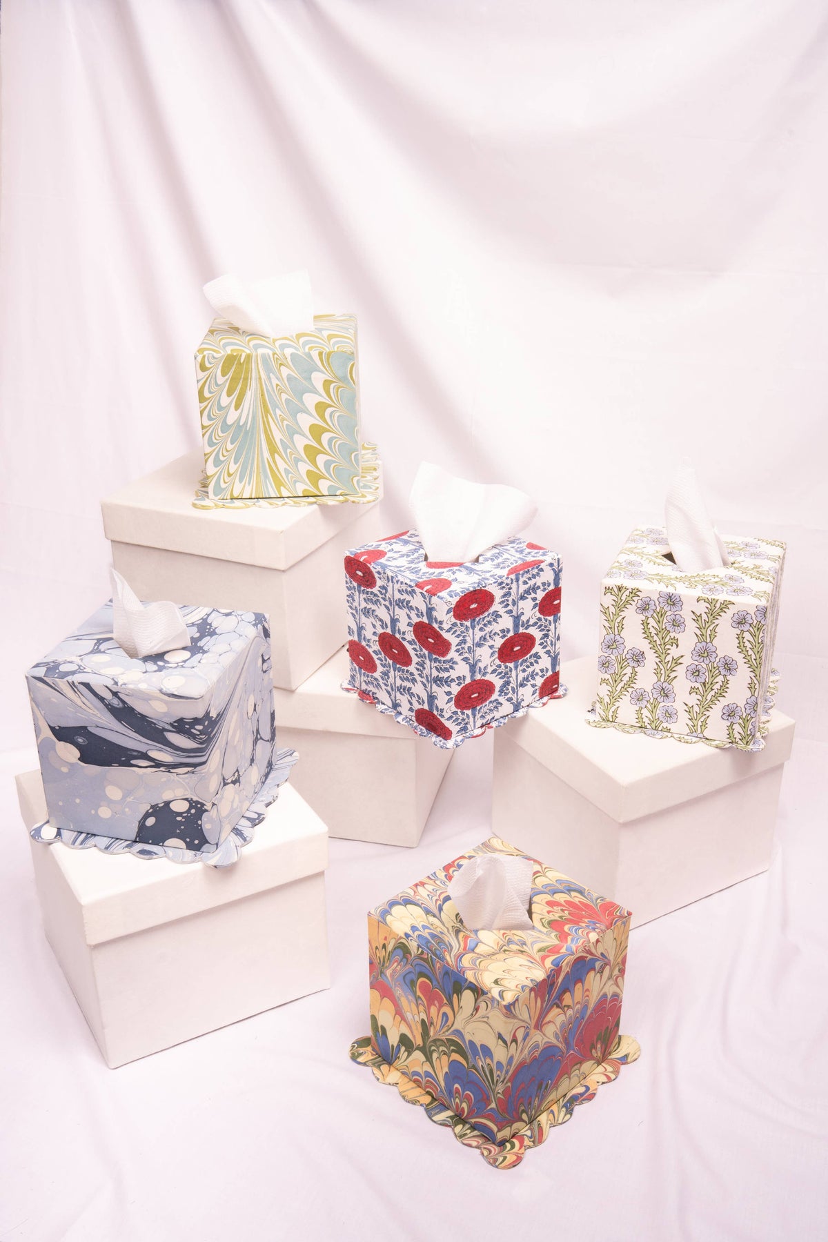 Robin Blue Hand-Marbled Scallop Tissue Box Cover