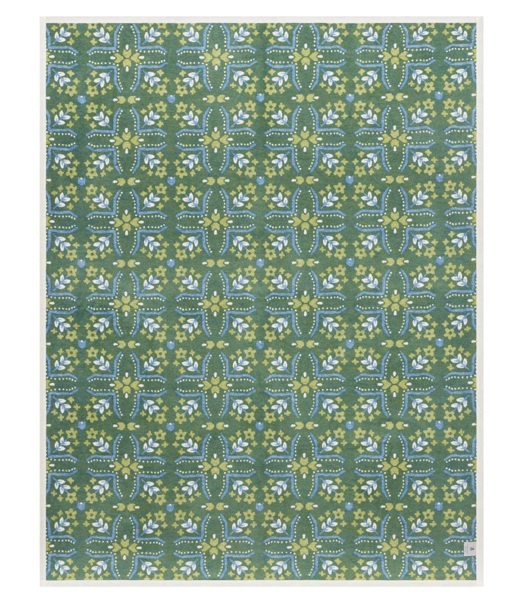 CHAPPY WRAP Farmhouse Flowers Blanket