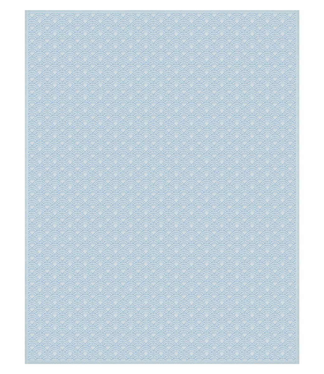 CHAPPY WRAP Seaside Scallops Fog Blanket: Original