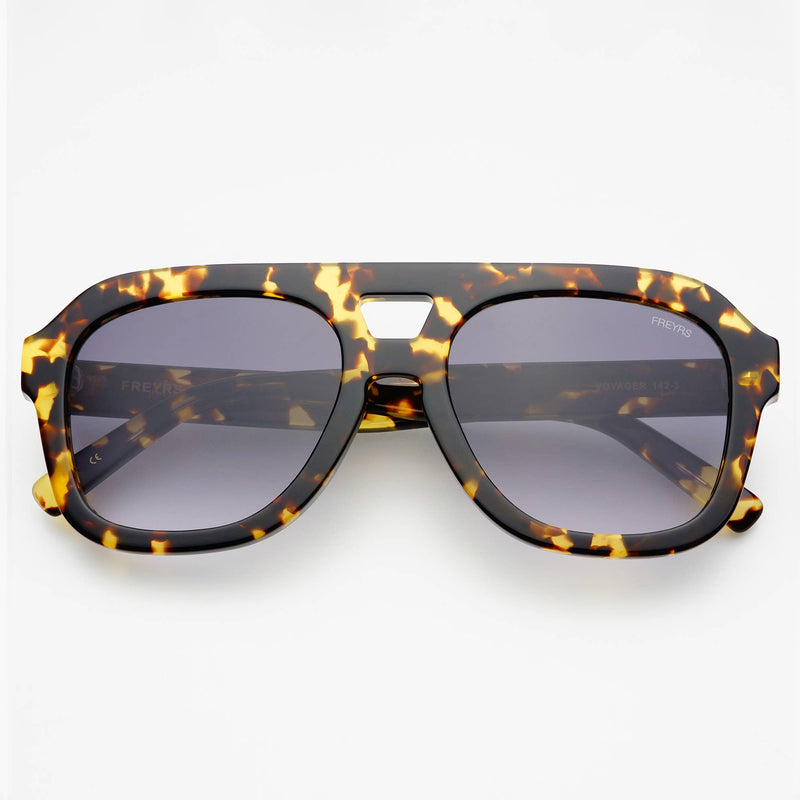 Voyager Oversized Aviator Sunglasses