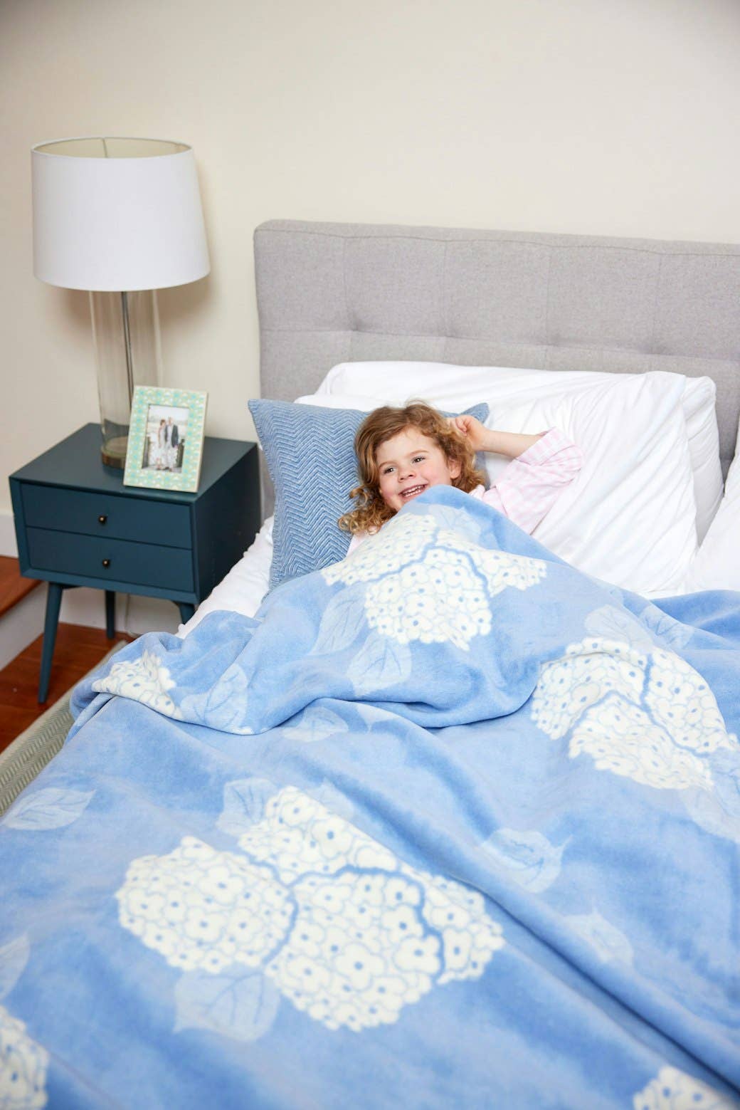 CHAPPY WRAP Hydrangeas Bluebell Blanket