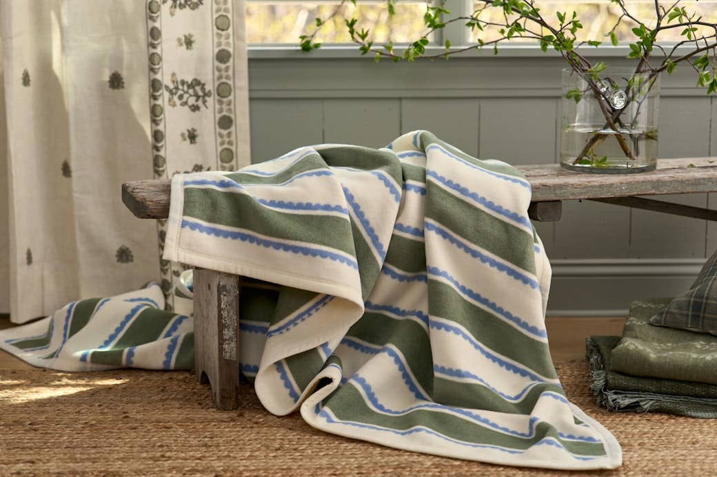 Callie Stripe Blanket: Original