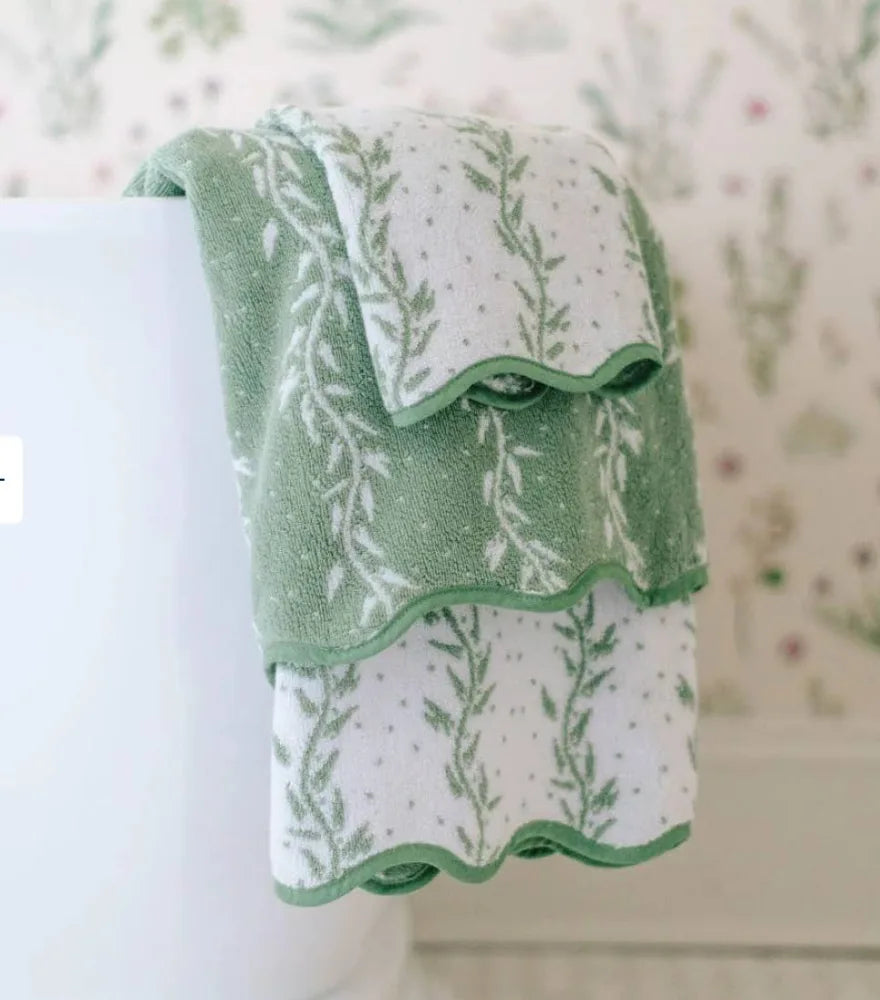 Weezie Patterned Hand Towel - Willow