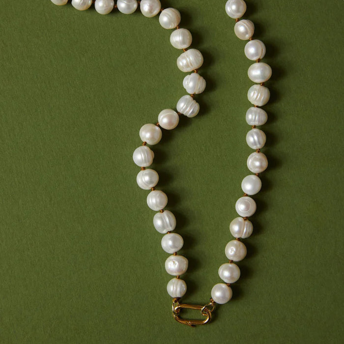 HART Pearl Necklace with Radiant Mama Charm