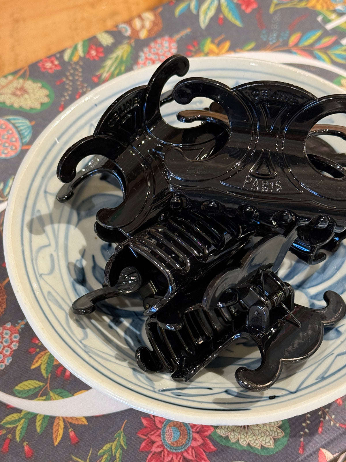 Black CC Claw Clip