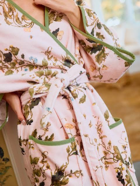 Leah O’Connell x Weezie Bell Sleeve Plush Robe