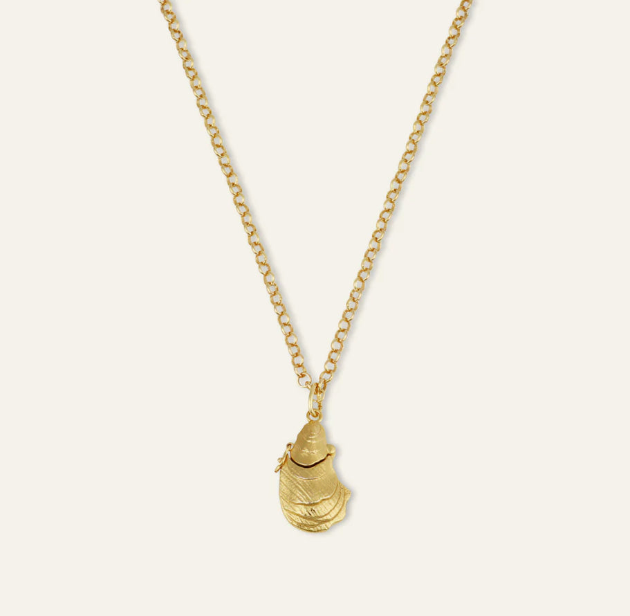 HART Oyster Vesta Case Necklace- 18” Mini Belcher