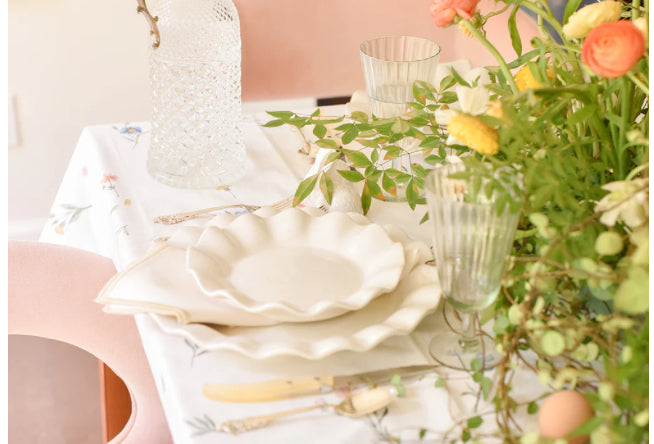 Signature Ruffle 8" Salad Plate White