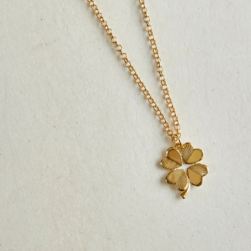 HART Small Luck and Love Clover Necklace