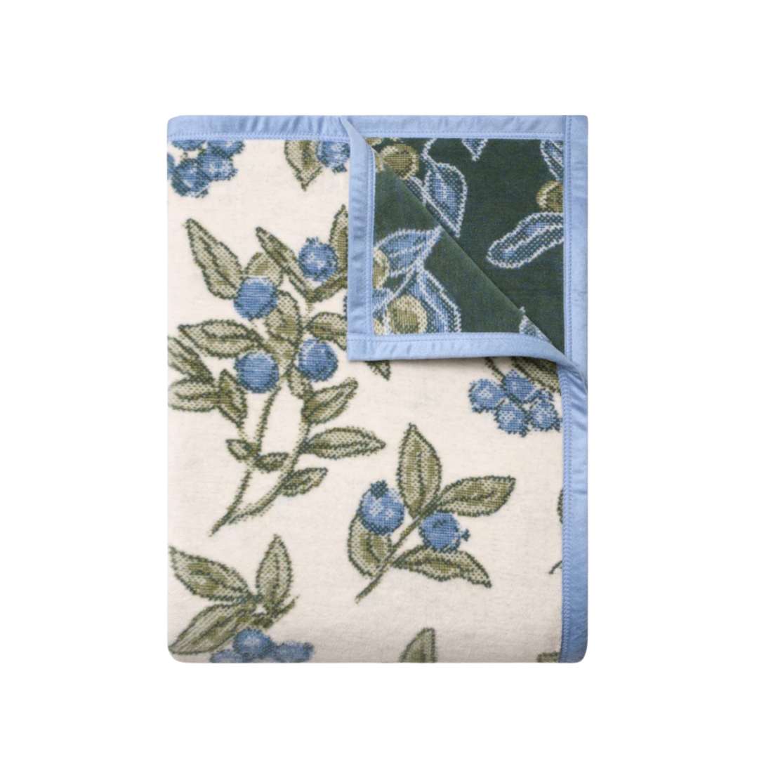 CHAPPY WRAP Blueberries Blanket