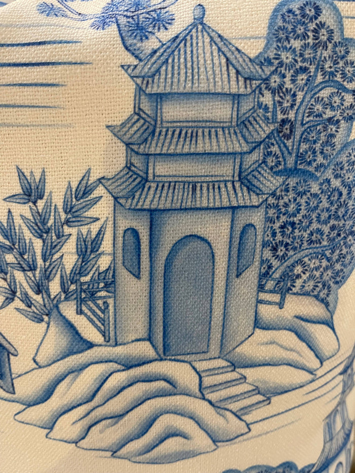 Chinoiserie Dreaming 20”x20” Down Pillow