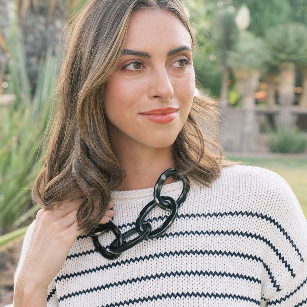 Desi Link Necklace