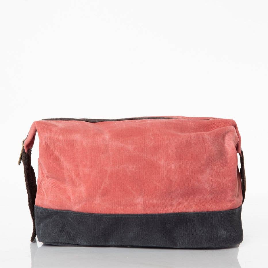 Waxed Dopp Kit: Olive