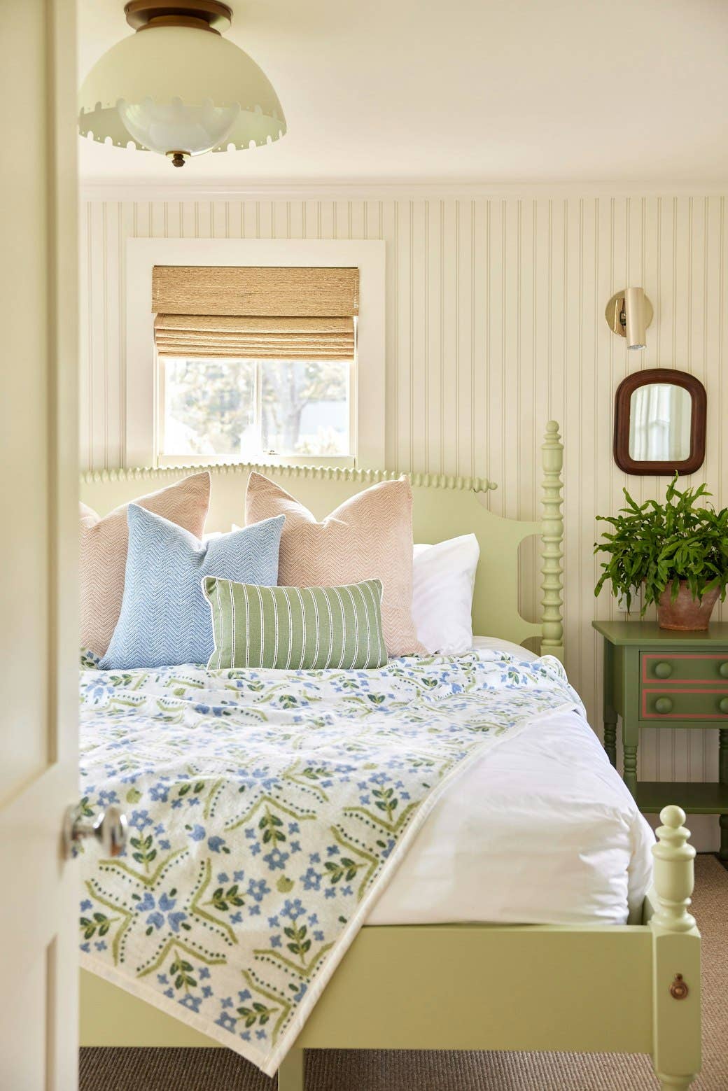 CHAPPY WRAP Farmhouse Flowers Blanket