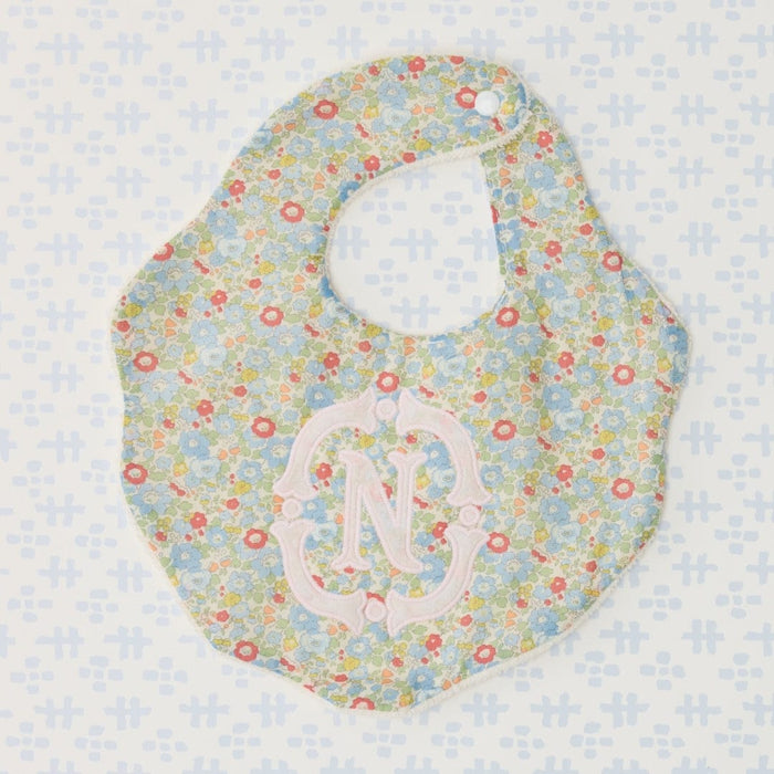 Weezie Betsy Ann Scalloped Bib